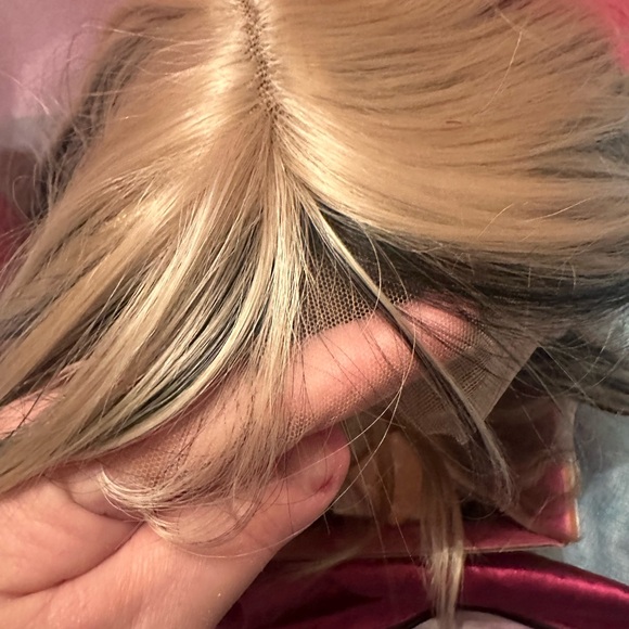 Brand new Chelsey Smith Crown - Picture 8 of 9